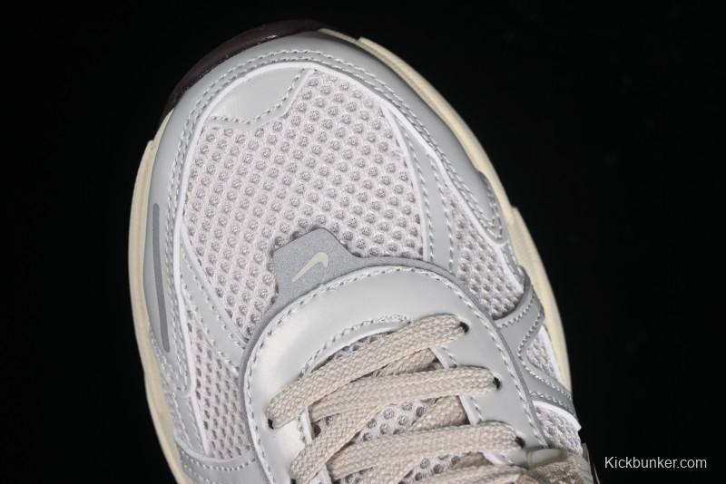 Nike V2K Runtekk 3XL Low-Top Retro Running Shoes with Shock Absorption and Anti-Slip Design - FD0736-103