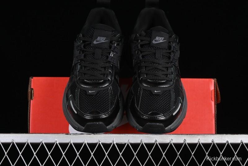 Nike V2K Runtekk 3XL Retro Low-Top Running Shoes with Shock Absorption and Anti-Slip Design - FD0736-001