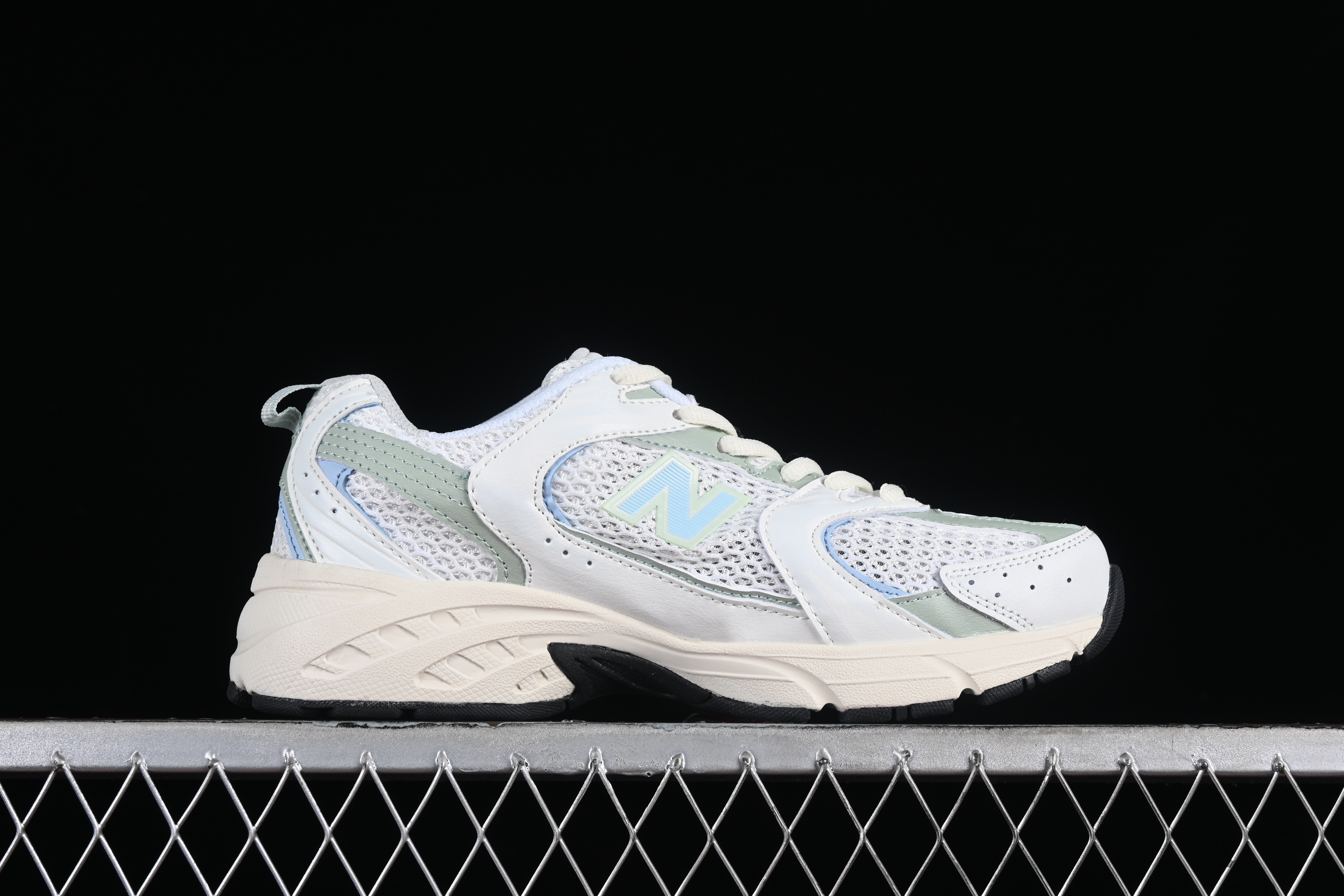 New Balance 530 Series Retro Casual Running Shoes - MR530Z0