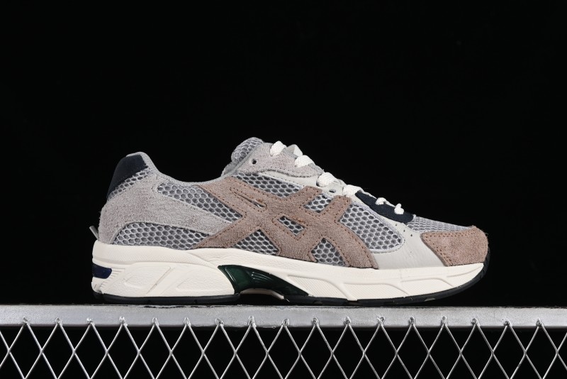 Asics Tiger GEL-1130 Low-Top Casual Running Shoes with GEL Cushioning and Outdoor Style - 1201A487-020