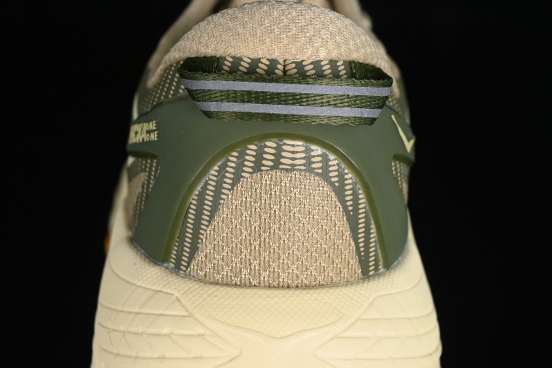 Hoka Mafate Speed 2 Ultra-Lightweight Cushioned Trail Running Shoes with Vibram Outsole - 1126851 THV