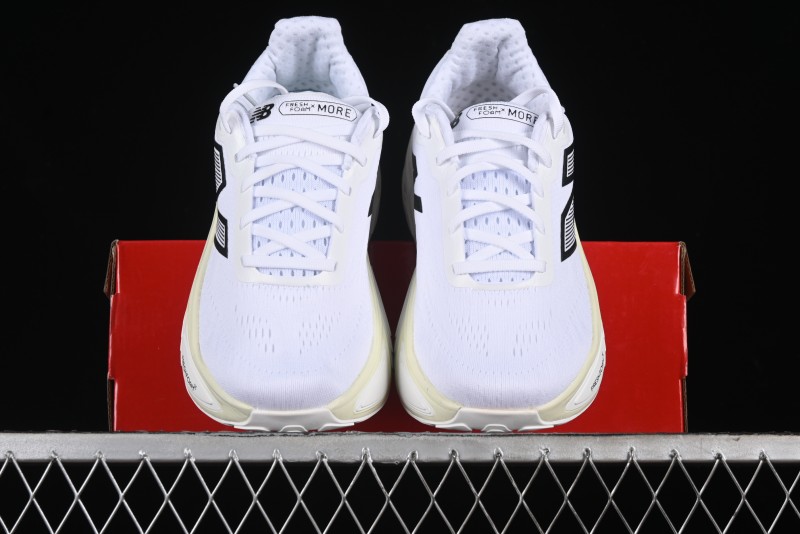 New Balance FuelCell Rebel V5 Low-Top Slip-Resistant Durable Versatile Casual Running Shoes - MMORLY5