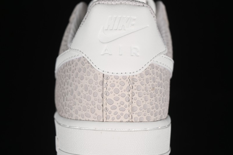 Nike Air Force 1 '07 Low Casual Sneakers with Full-Length Air Cushion - FV6519-001