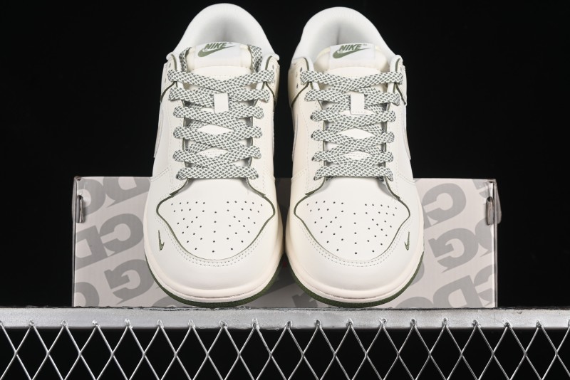 Nike SB Dunk Low Supreme The North Face Collaboration - Beige Green Reflective Swoosh Anniversary Custom Edition Low-Top Casual Skate Shoes - XX2025-638