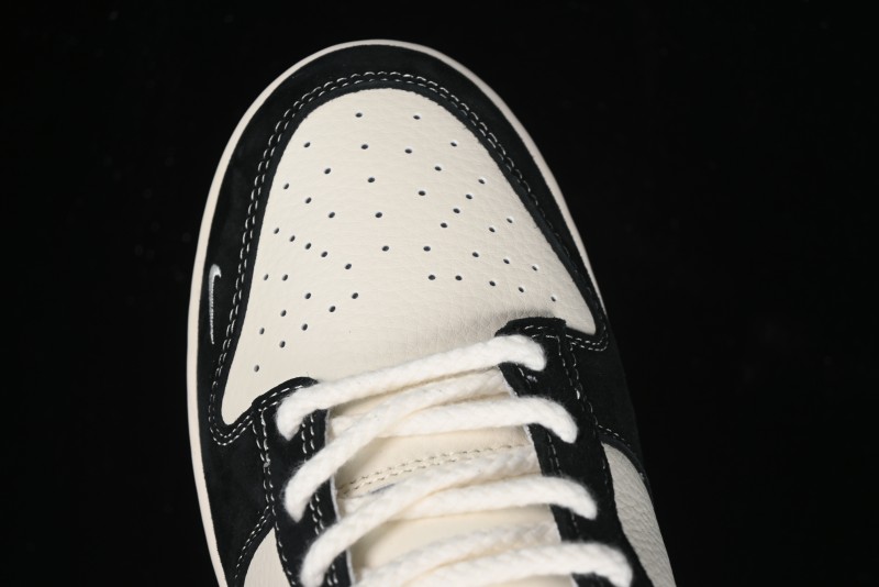 Nike SB Dunk Low KAWS Series - Anniversary Edition Customized Low-Top Casual Skate Shoes MM1089-016