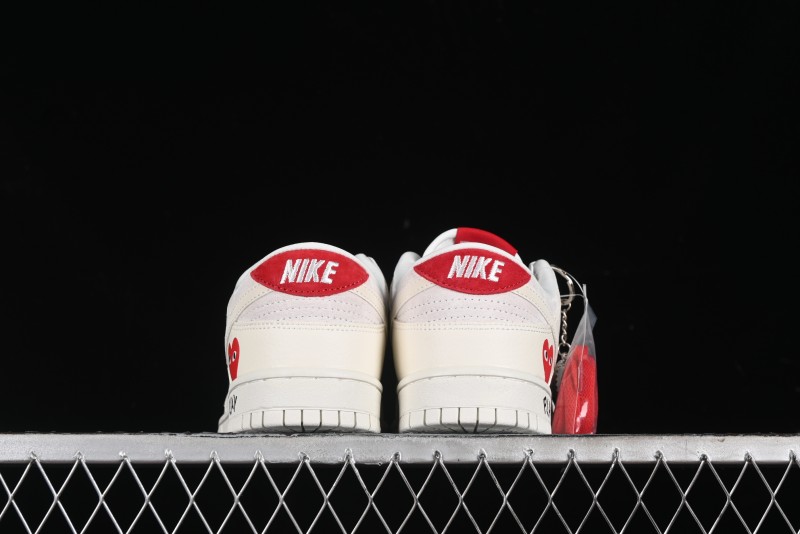 Nike SB Dunk Low Comme des Garçons Collaboration - Pigskin White Swoosh Anniversary Custom Low-Top Casual Skate Shoes - KK1333-004