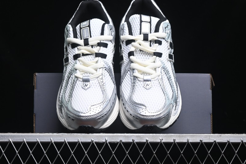 New Balance 1906 Series Retro Dad Style Casual Running Shoes - M1906RER