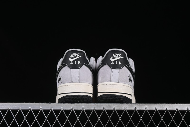 Nike Air Force 1 '07 Low Stussy Collaboration Silver Trim Black Swoosh Low-Top Casual Sneakers - XZ6188-912