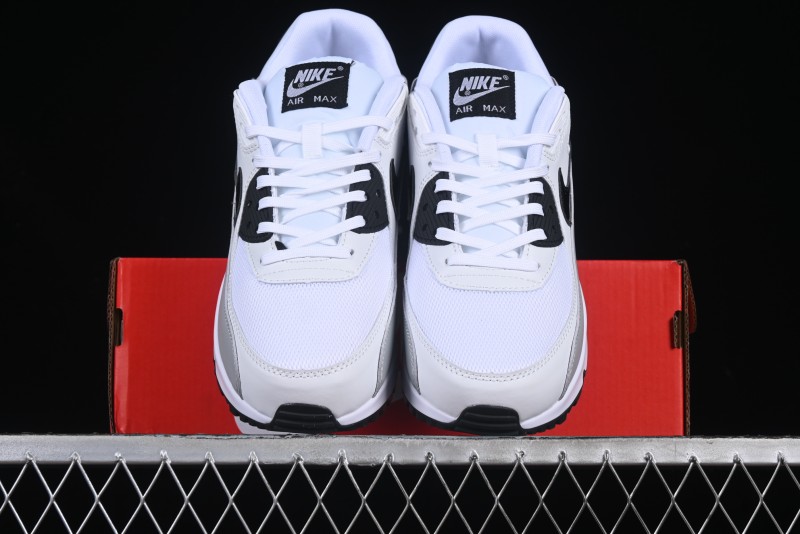 Nike Air Max 90 Retro Running Shoes with Air Cushion Technology - 616730-111