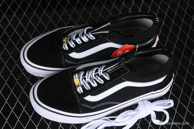 Vans Premium Old Skool Classic Black & White Low-Top Skate Shoes - VN000ZD4Y28