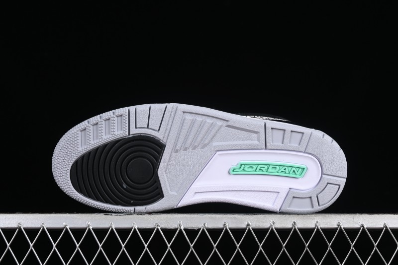 Nike Air Jordan 3 Retro Sneakers Green Glow - CT8532-031