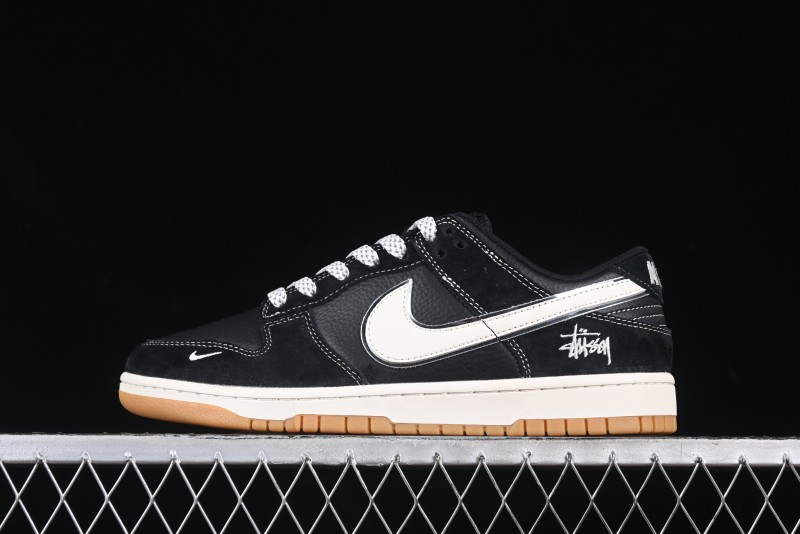 Nike SB Dunk Low Stussy Collaboration All Black Gum Sole Anniversary Custom Low-Top Casual Skate Shoes - XX3168-115