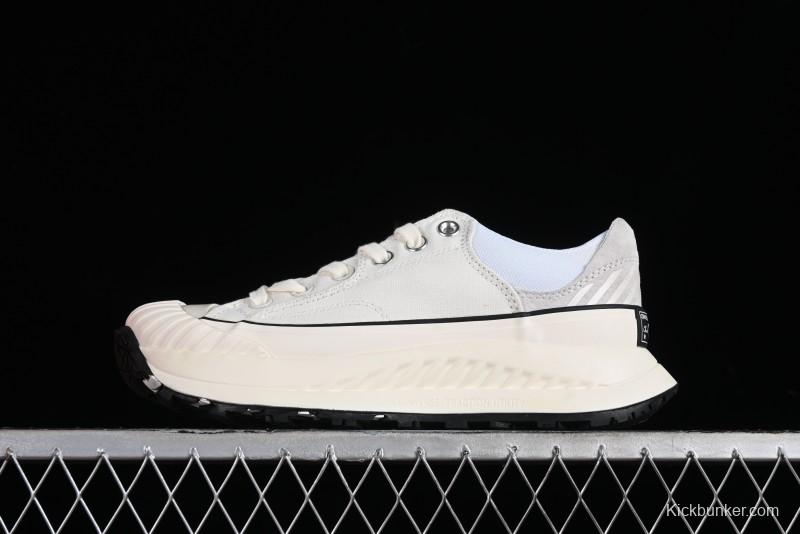 Converse Chuck 70 AT-CX Retro High-Top Platform Sneakers with Outdoor Functional Design - A06556C