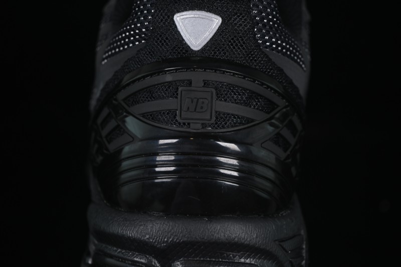 New Balance 1906 Series Retro Dad Style Casual Running Shoes - U1906WFD