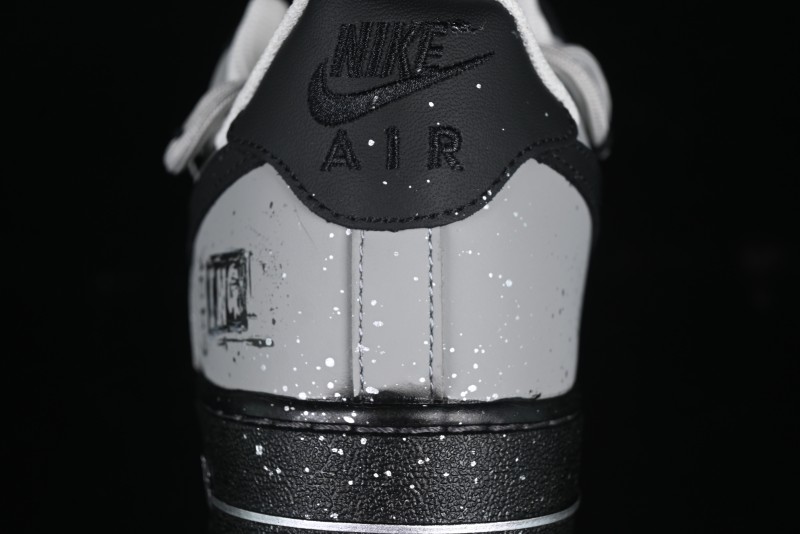 Nike Air Force 1'07 Low Star Graffiti Hand-Painted Casual Sneakers with Full-Length Air Cushion - XV7981-476