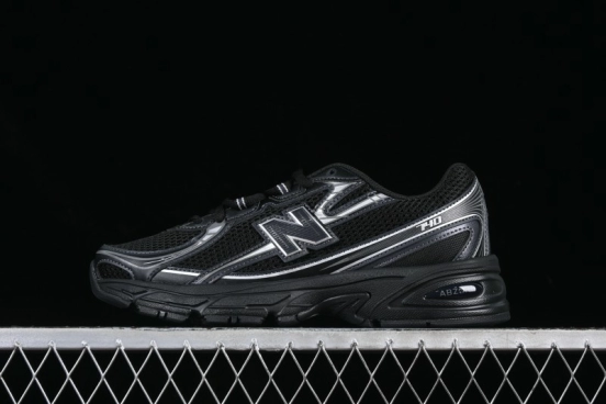 New Balance 740 Black and Silver Retro Running Sneakers for Men