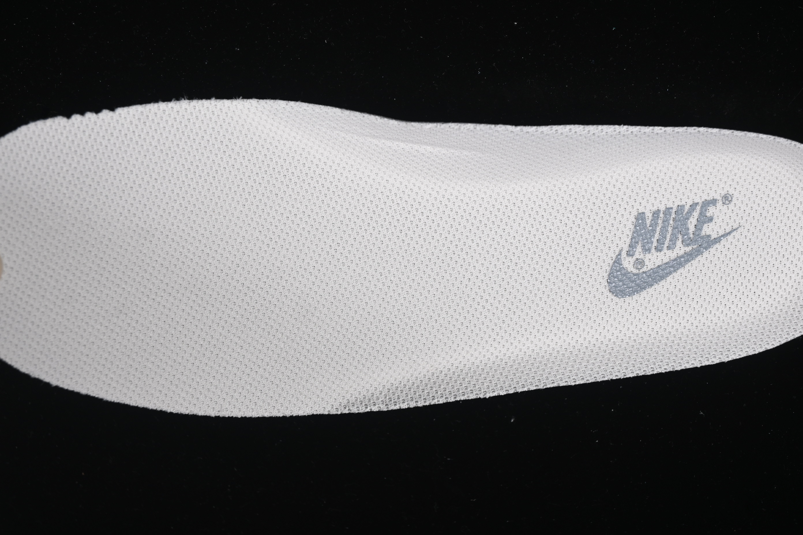 Nike Air Force 1 '07 Low Casual Sneakers in Light Grey with Mini Swoosh - HH7518-048