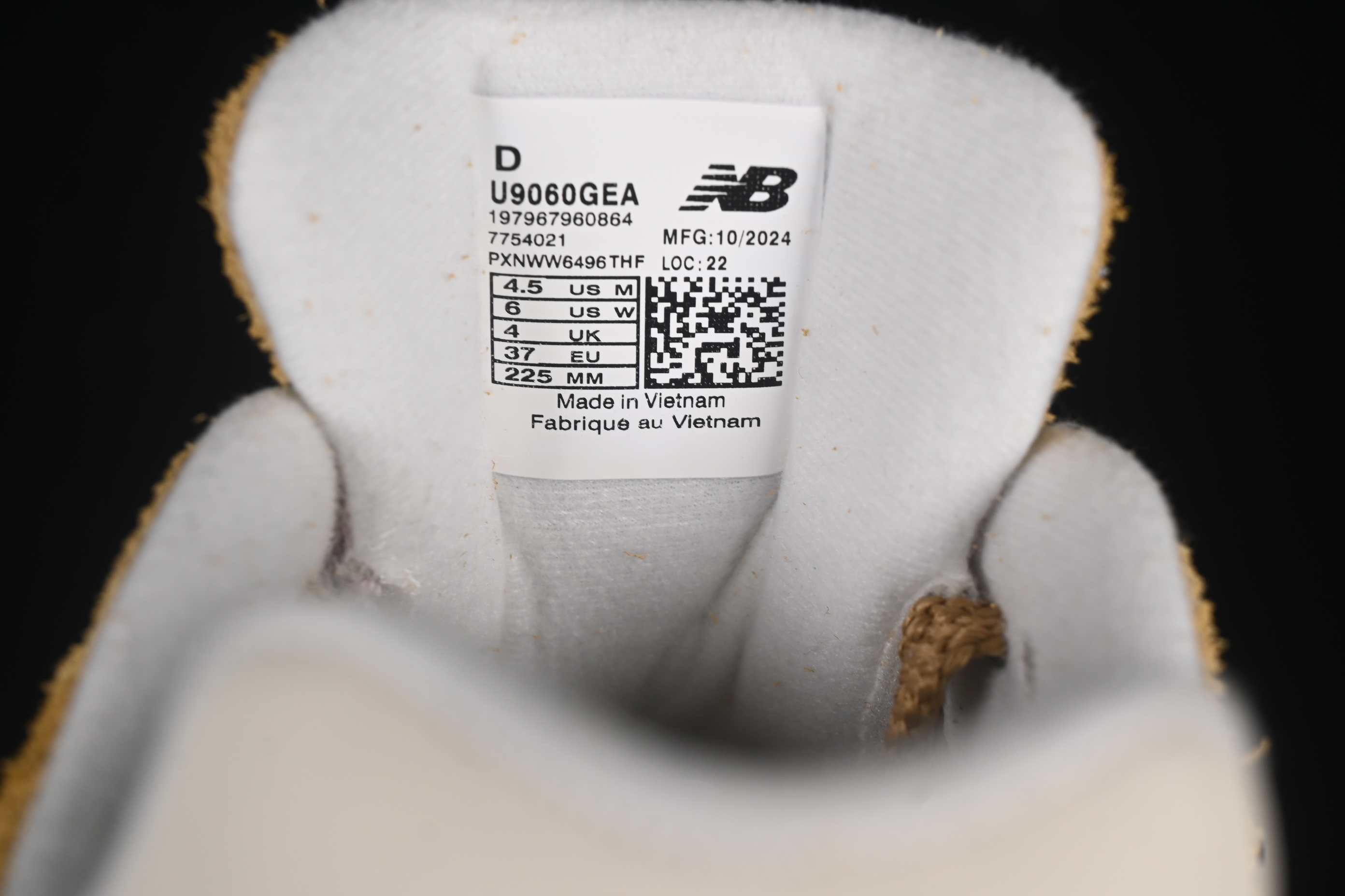 New Balance 9060 Series Retro Casual Running Shoes with ABZORB Cushioning - U9060GEA