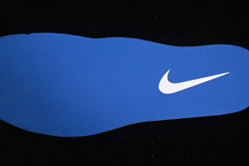 Nike Zoom Vomero 5 Retro Marathon Casual Sneakers with Thick Cushioned Sole - FV2295-201