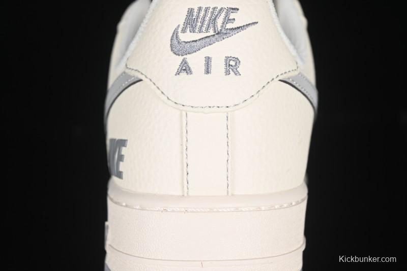 Nike Air Force 1 '07 Low Collaboration Sneakers with Double Swoosh Design - HH7518-070