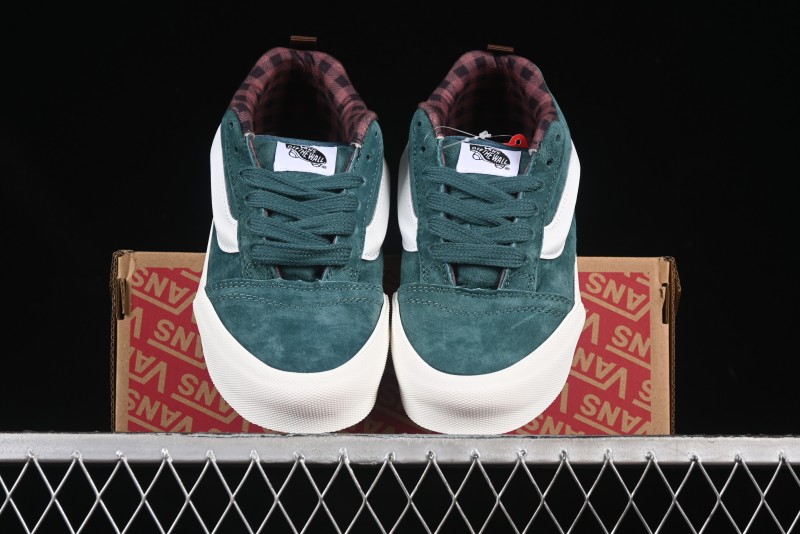Vans Knu Skool Low-Top Retro Chunky Sneakers - VN000CS0PRM