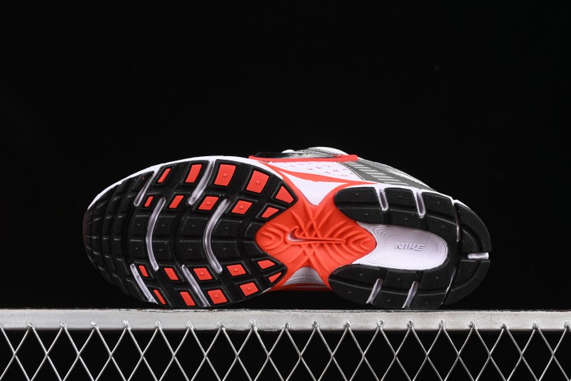 Nike V5 RNR Millennium Classic Retro Running Shoes with Foam Midsole - HQ7901-100
