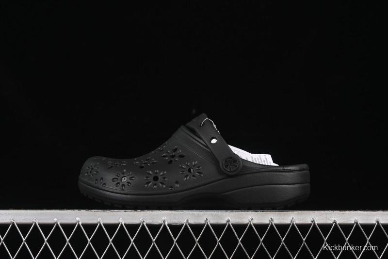 Crocs Classic Clog Two-Way Beach Sandals with Ventilation Holes - B.D4