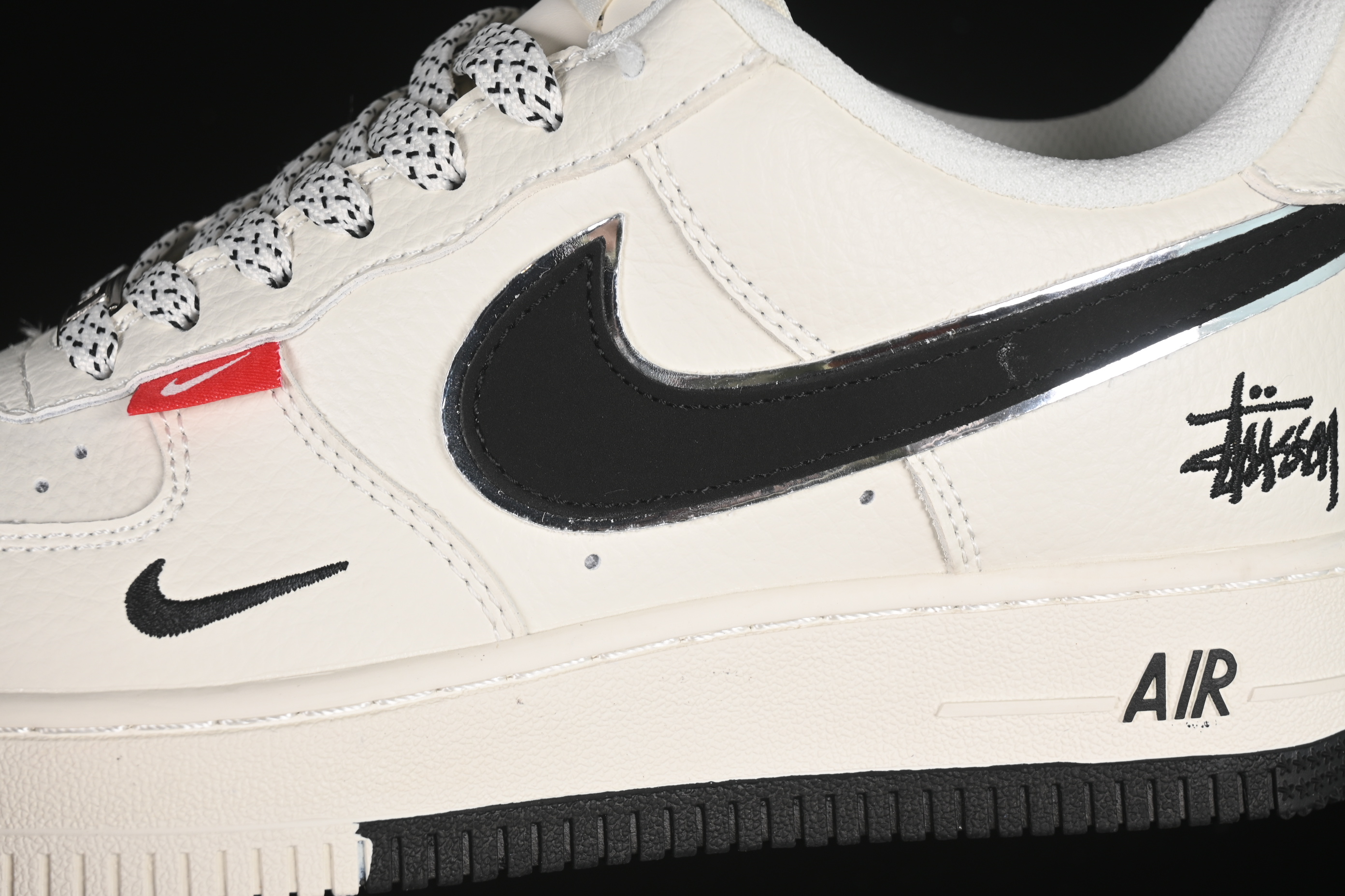 Nike Air Force 1 '07 Low Stussy Collaboration Dual-Tone Red Tag Casual Sneakers - CS5288-010