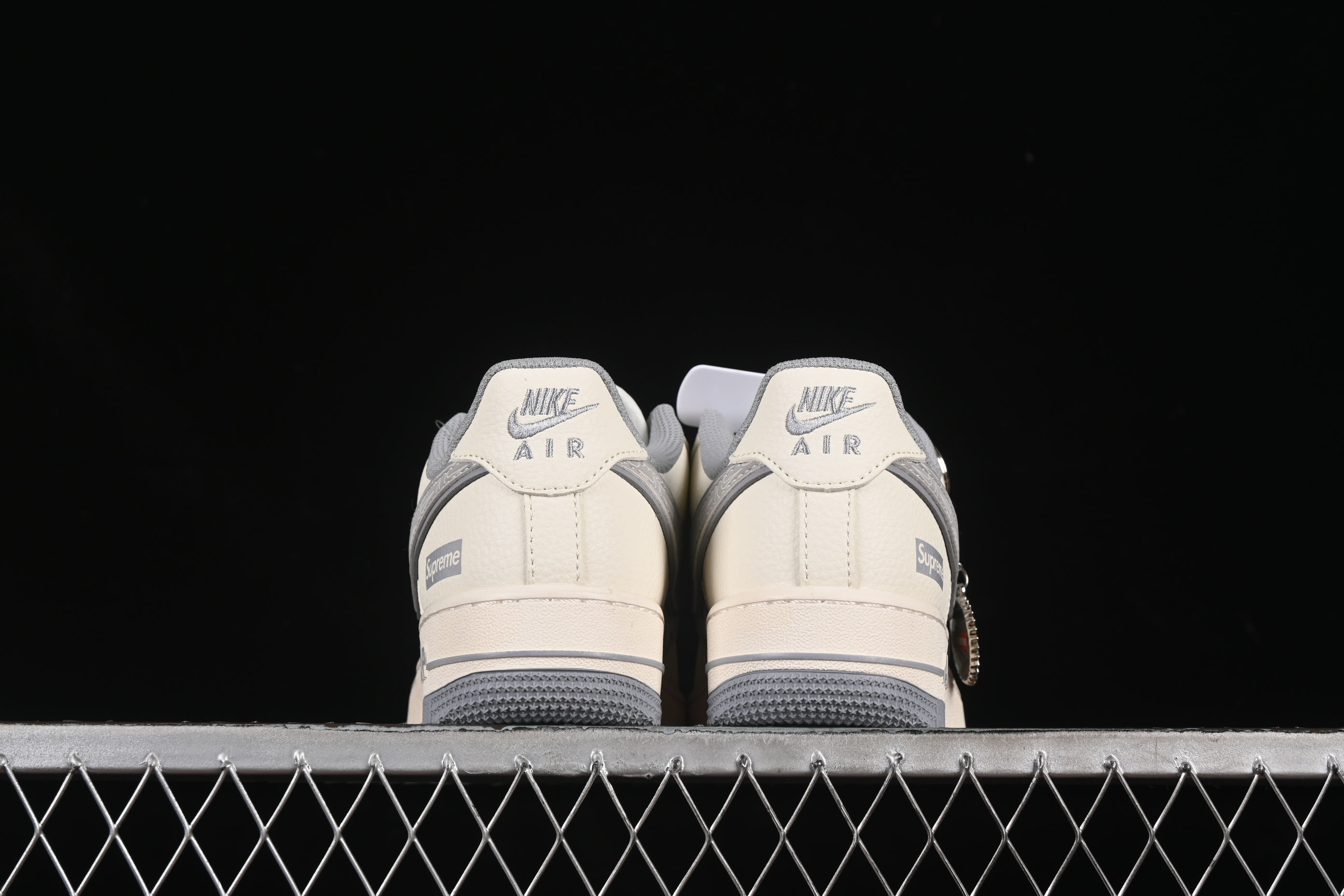 Nike Air Force 1 '07 Low Supreme Collaboration Beige Multi-Swoosh Casual Sneakers - XX3168-147