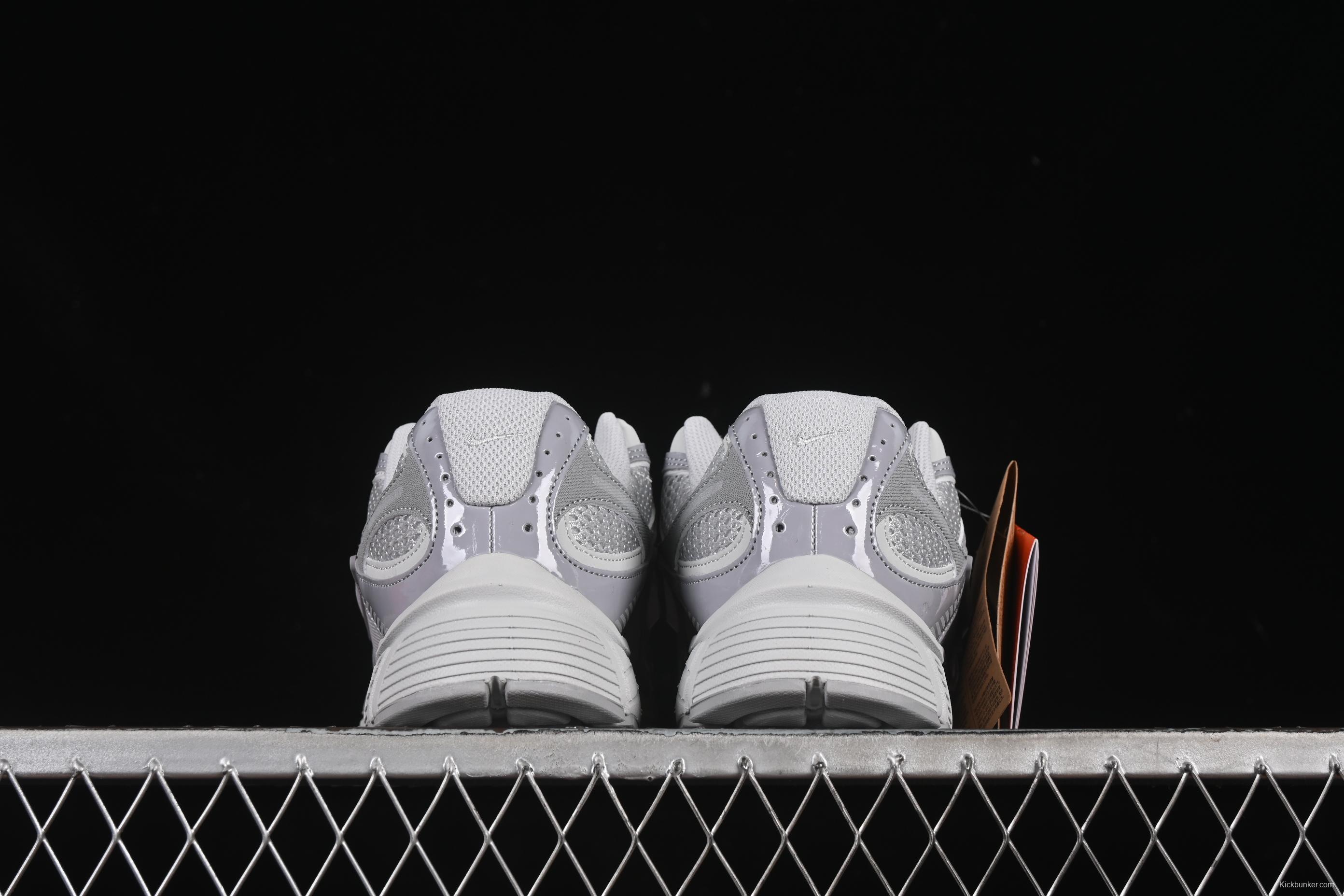 Nike V5 RNR Millennium Classic Retro Running Shoes with Foam Midsole - IH1980-140