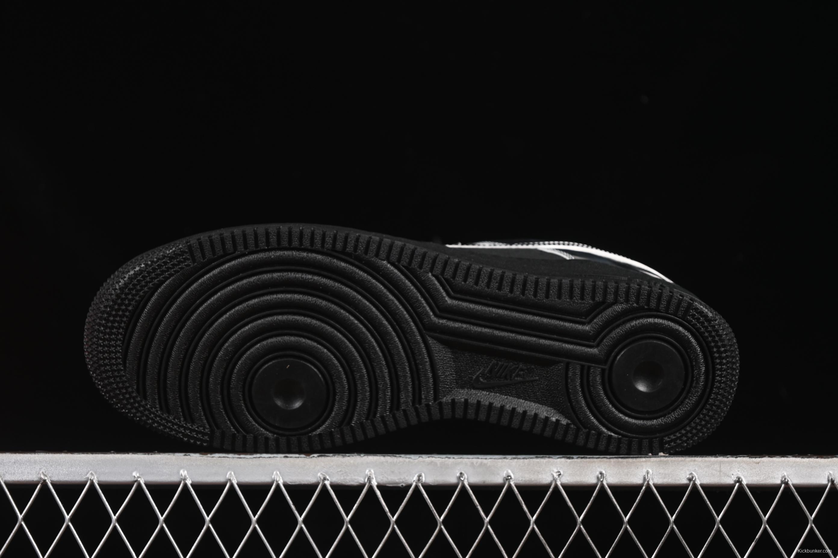 Nike Air Force 1'07 Low Casual Sneakers with Full-Length Air Cushion - HF2885-001