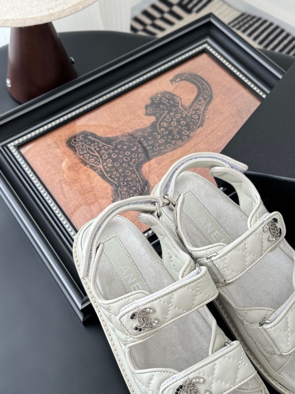 2025 Women Chanel White Leather Sandals LY00320