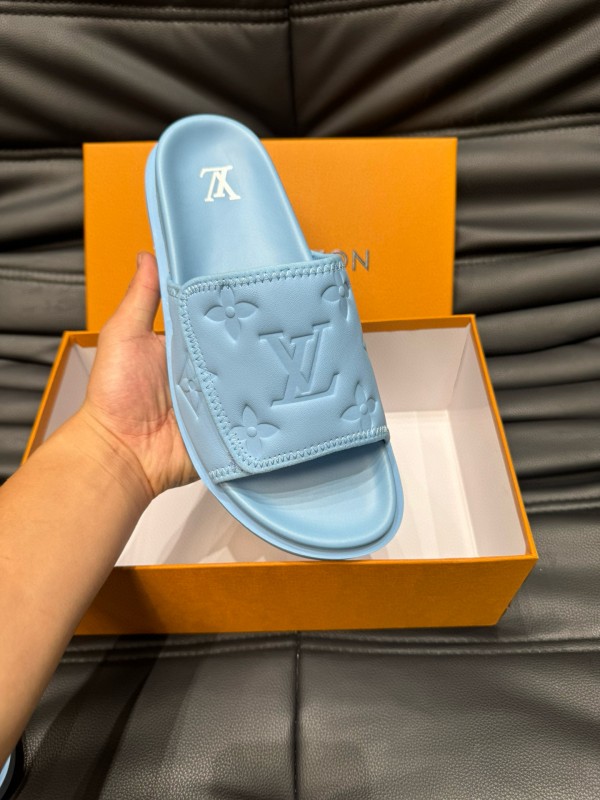 2024 Slippers Louis Vuitton light blue synthetic leather Slippers MJ00200