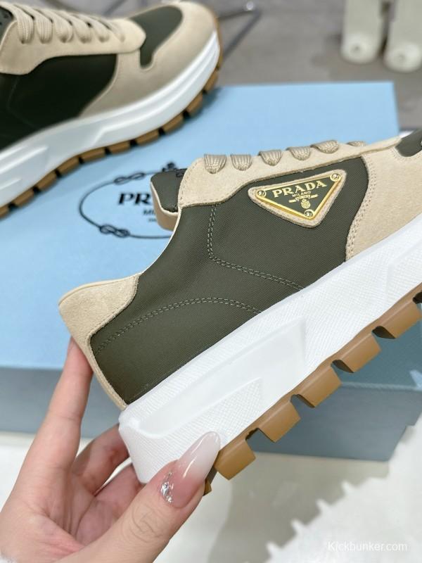 2025 Women Prada Beige Green Nubuck Leather Sneakers KFY00310