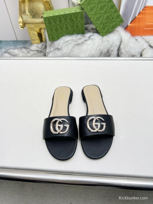 2025 Gucci Black Leather Slippers Double G Buckle MJ00190