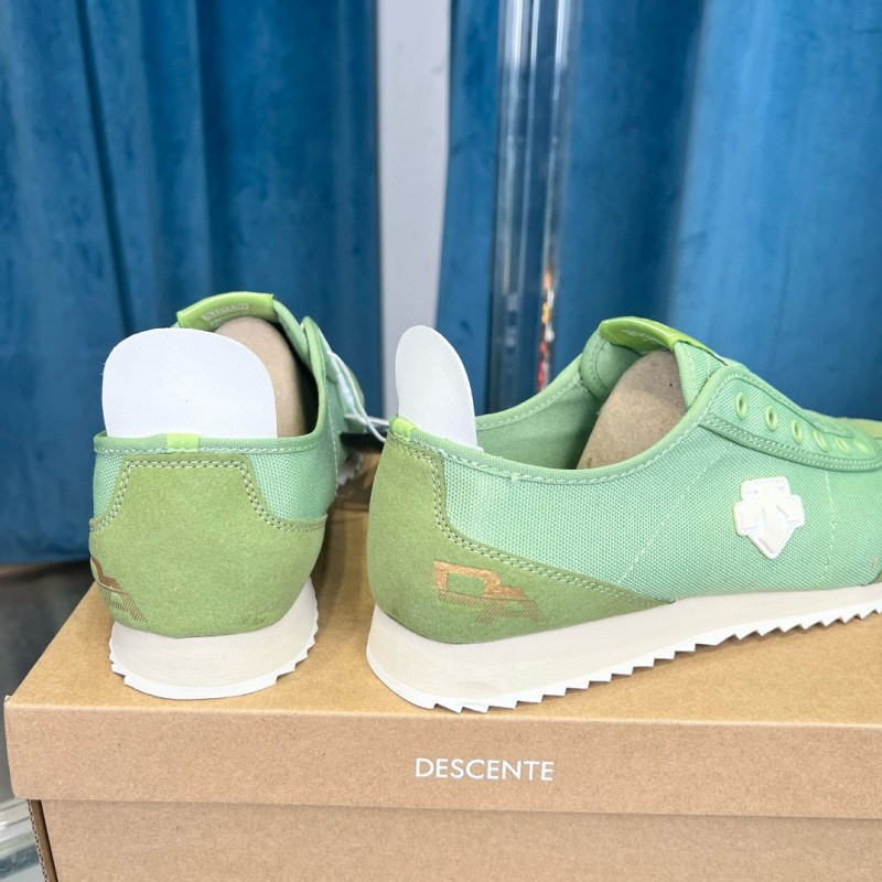 2024 Unisex DESCENTE  green canvas sneakers MJ00280