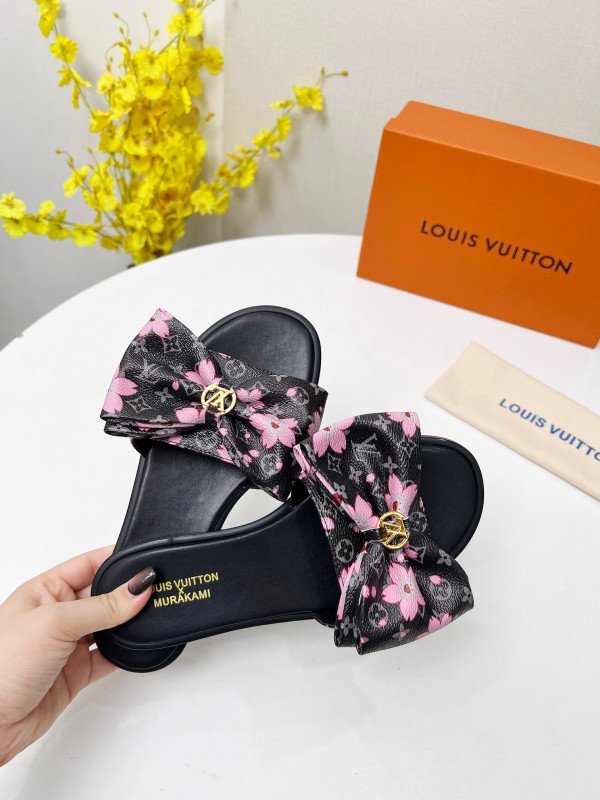 2025 Women Louis Vuitton Black Pink Leather Slippers LY00190