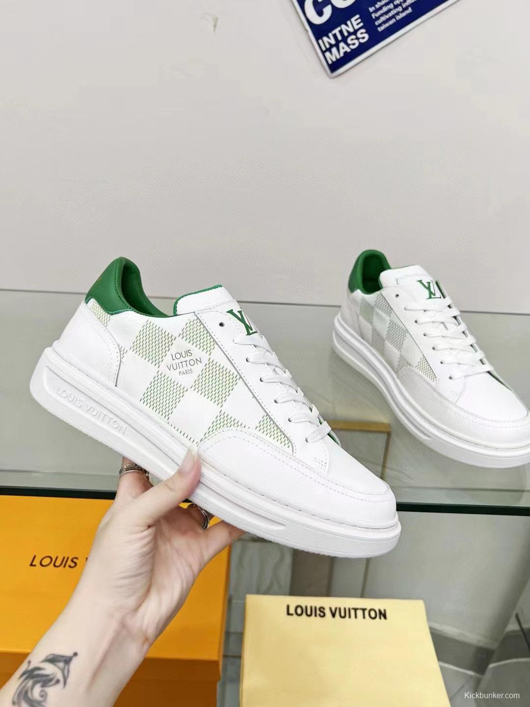 2024 Unisex Louis Vuitton Green White Leather Sneakers Maxi Damier MJ00330