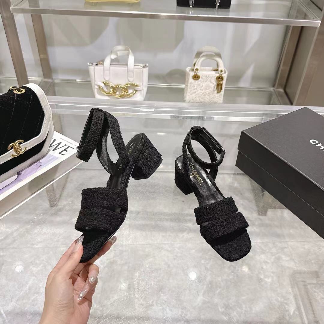 2025 Women Chanel Black Tweed Sandals LY00280