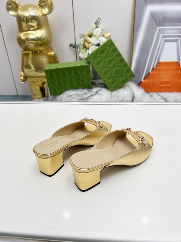 2025 Women Gucci Gold Leather Heeled Slip-On Horsebit MJ00180
