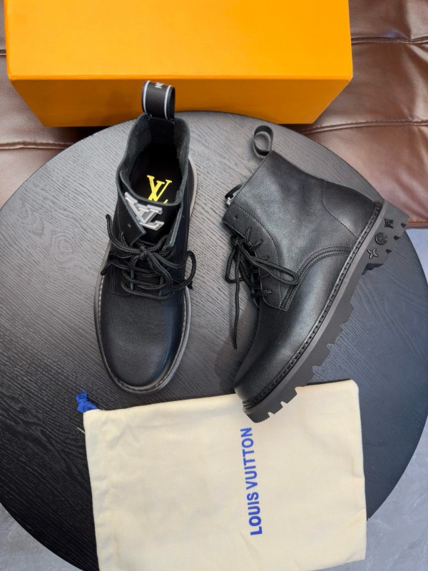 2024 Men Louis Vuitton Black Calf Leather Casual High Top MJ00440