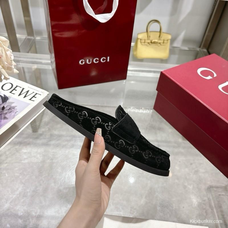 2025 Women Gucci Black Suede Slippers Embossed GG LY00270