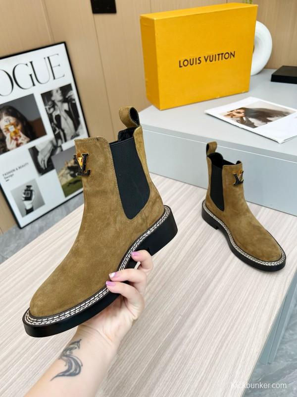 2024 Women Louis Vuitton Brown Suede Chelsea Boots MJ00340
