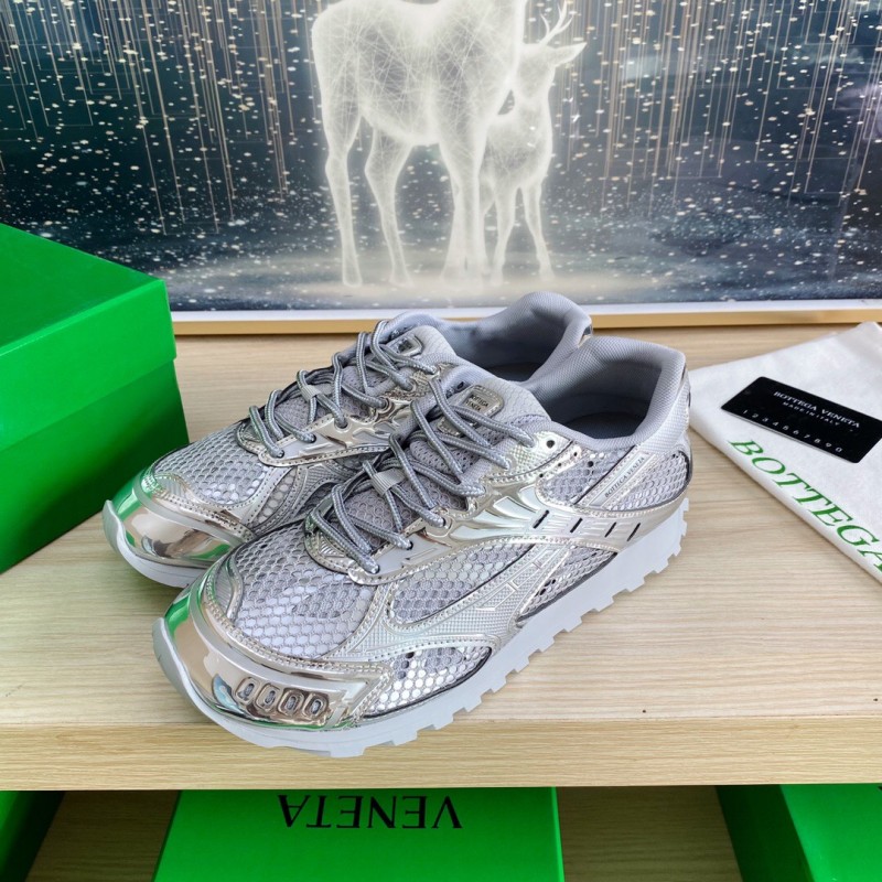 2025 Unisex Bottega Veneta Silver Grey Mesh TPU Runner Sneakers LY00310