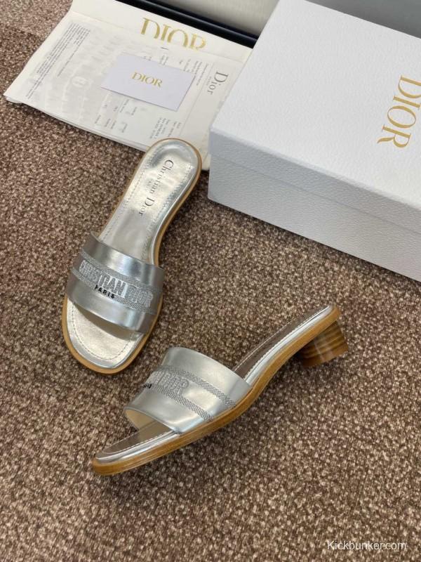 2025 Women Dior Silver Leather Slippers CD Logo KFY00300