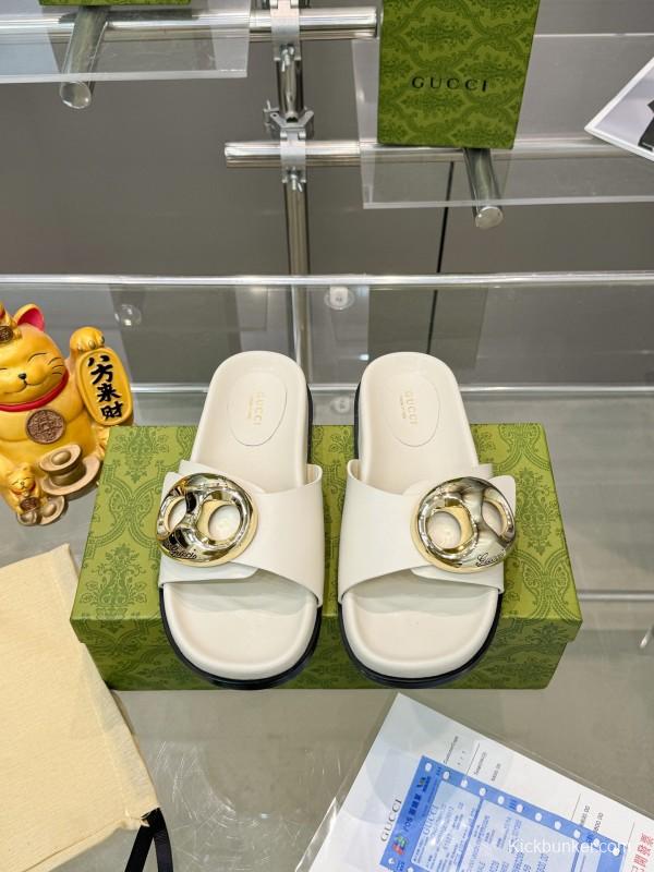 2025 Gucci White Leather Slippers KFY00210