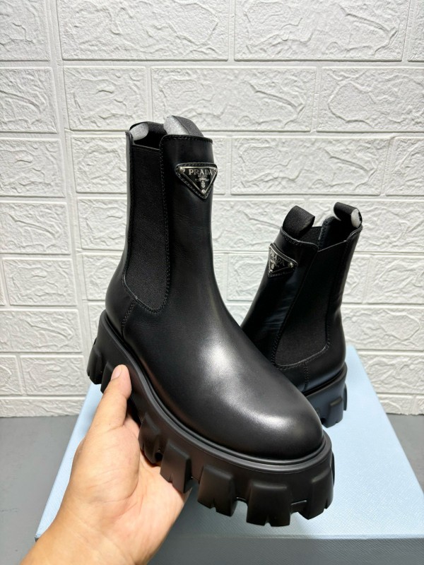 2024 Women Prada Black Leather Chelsea Boots MJ00380