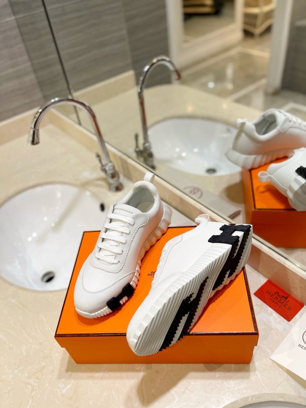 2024 Unisex Hermès White Imported Kipskin Silk Leather Casual Sneakers MJ00320