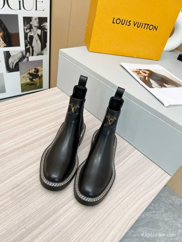 2024 Women Louis Vuitton Black Calf Leather Chelsea Boots MJ00340