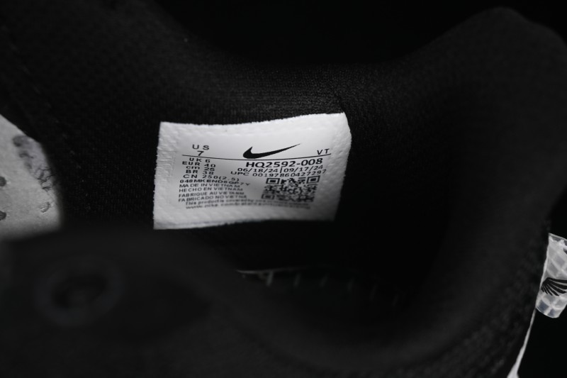 Nike Air Zoom Pegasus Premium Running Shoes with Mesh Upper and Zoom Air Cushion - HQ2592-008